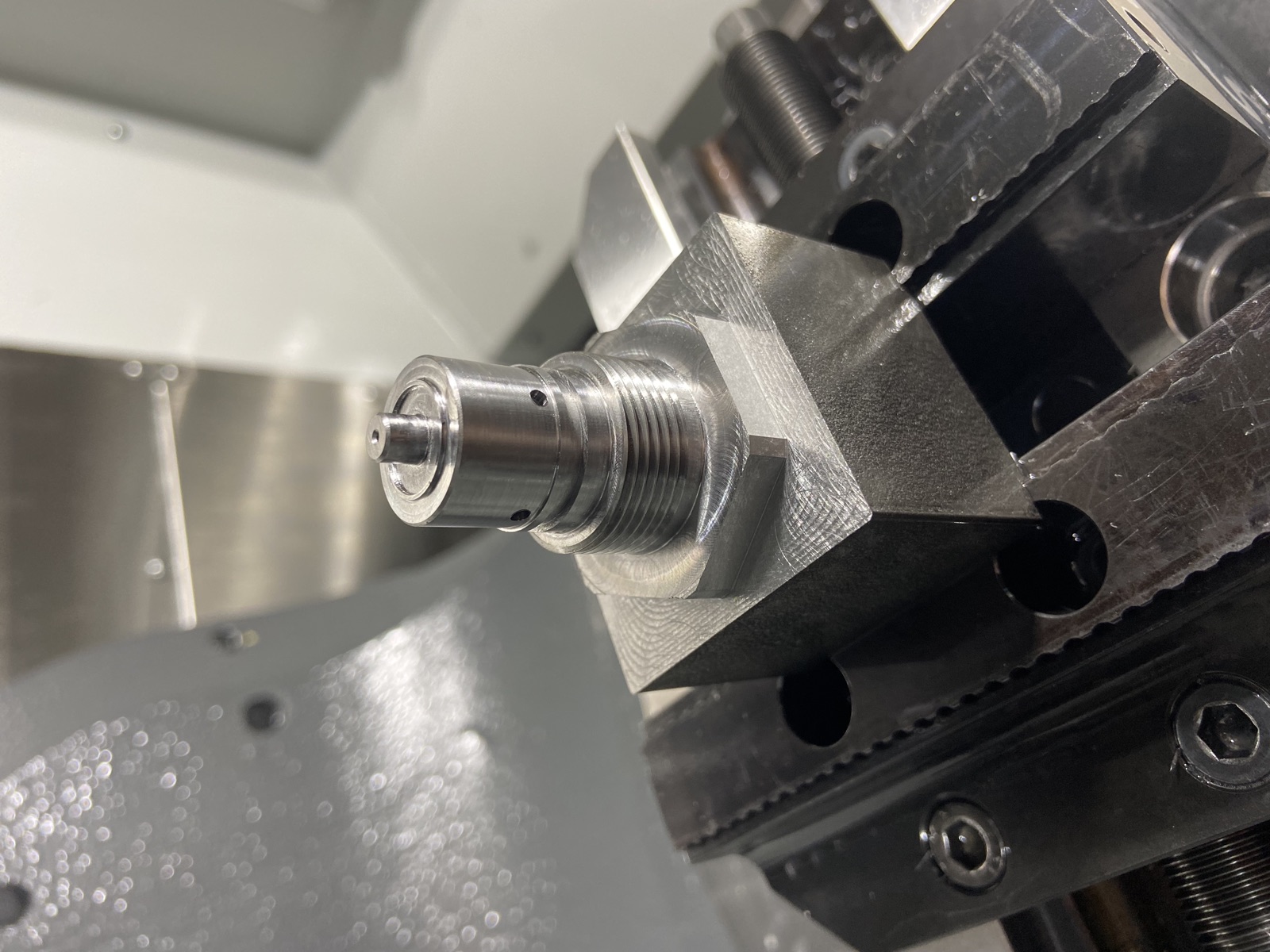 CNC Machining (image 2 of 5)