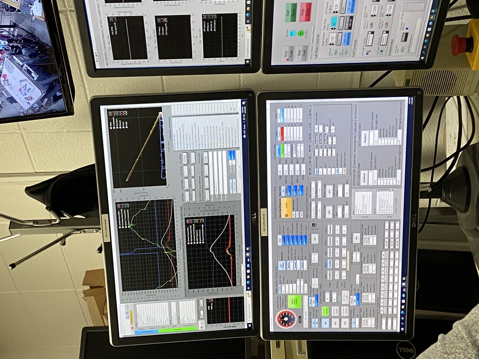 Controls (image 4 of 5)